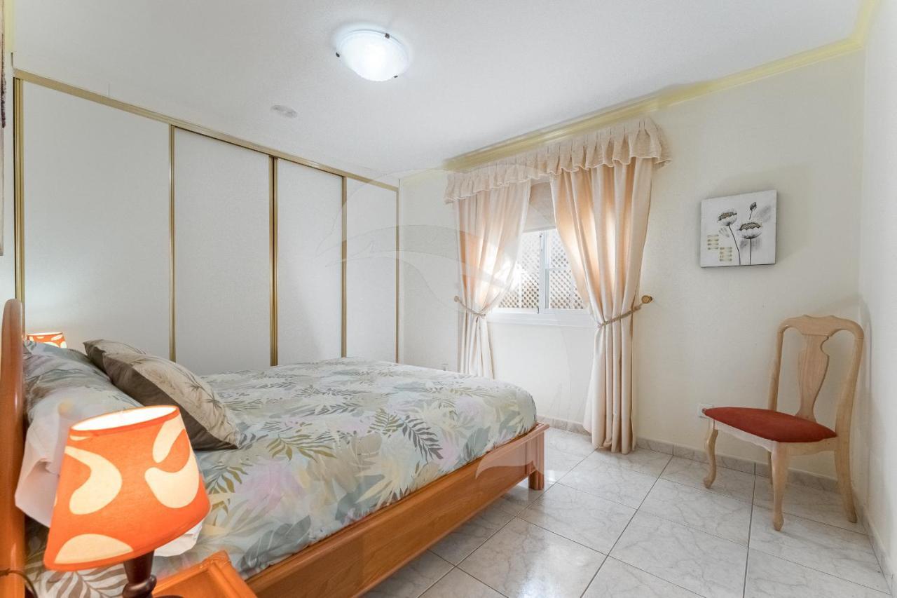 Apartamentos Los Delfines Эль-Медано Экстерьер фото